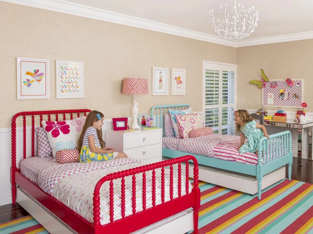 I share a room. Colors for girls Room. Share Room with sister. Brighting Bedroom.