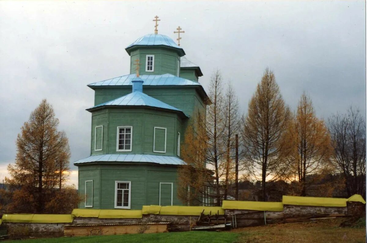 Погода васильевское ильинский пермский край. Село Ильинское Пермский край. Поселок Ильинский Пермский край. Пермский край Ильинский район с Ильинское Церковь. Село Васильевское Пермский край Ильинский.