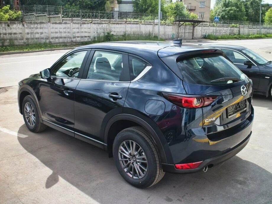 Россия мазда сх 5. Mazda CX-5 Active. Mazda CX-5 II. Mazda CX-5 2018. Mazda CX 5 2018 черная.