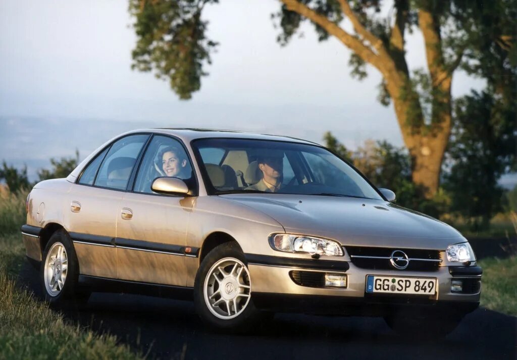 Опель омега б 1994. Opel Omega b 1994-1999. Опель Омега седан 1994. Opel Omega b. Opel Omega b 1994.