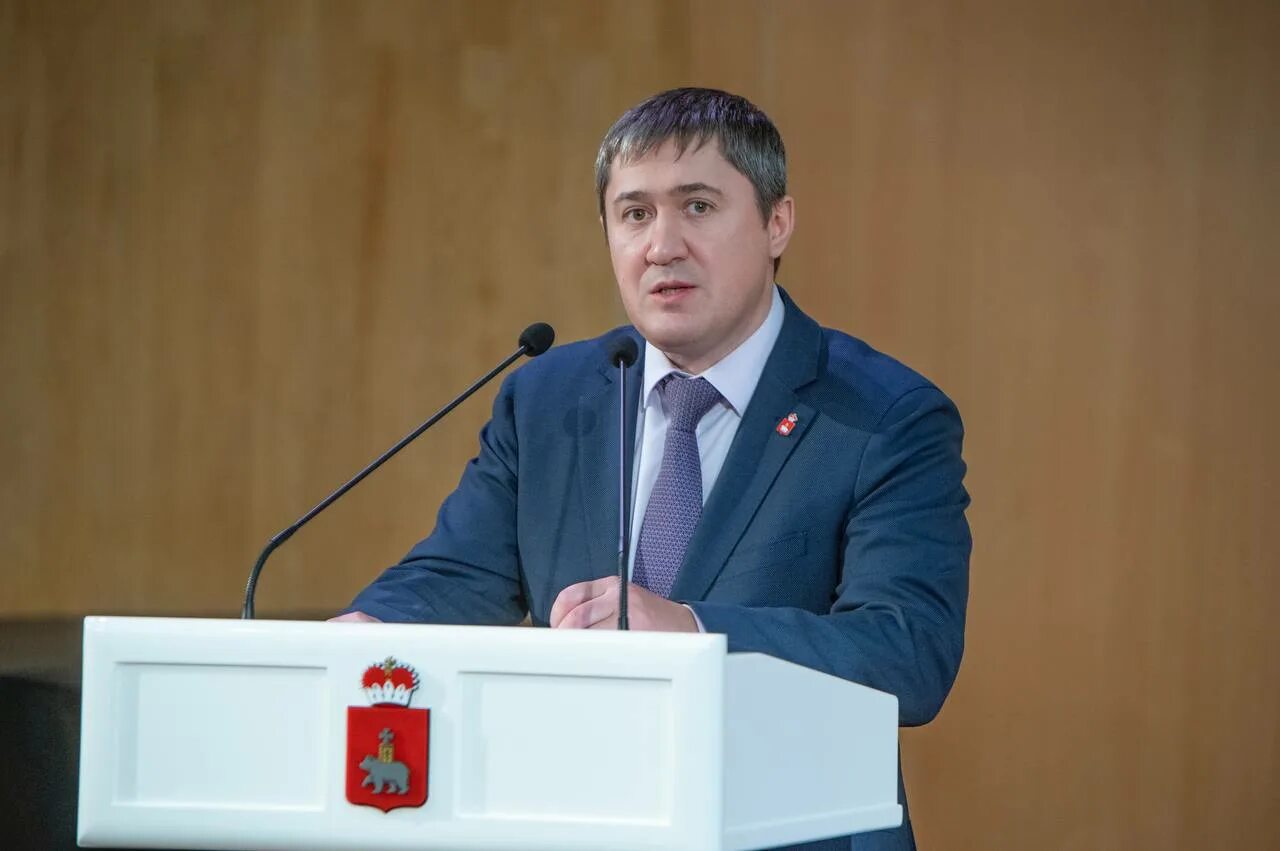 Губернатор пермского края пермь. Министр строительства пермского края 2023. колмогоров министр строительства пермского края.