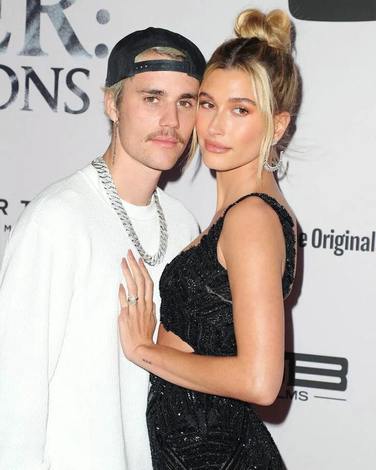 С кем встречается джастин Attention, Hailey Baldwin: Before You Marry Justin Bieber’s Mustache, Read This