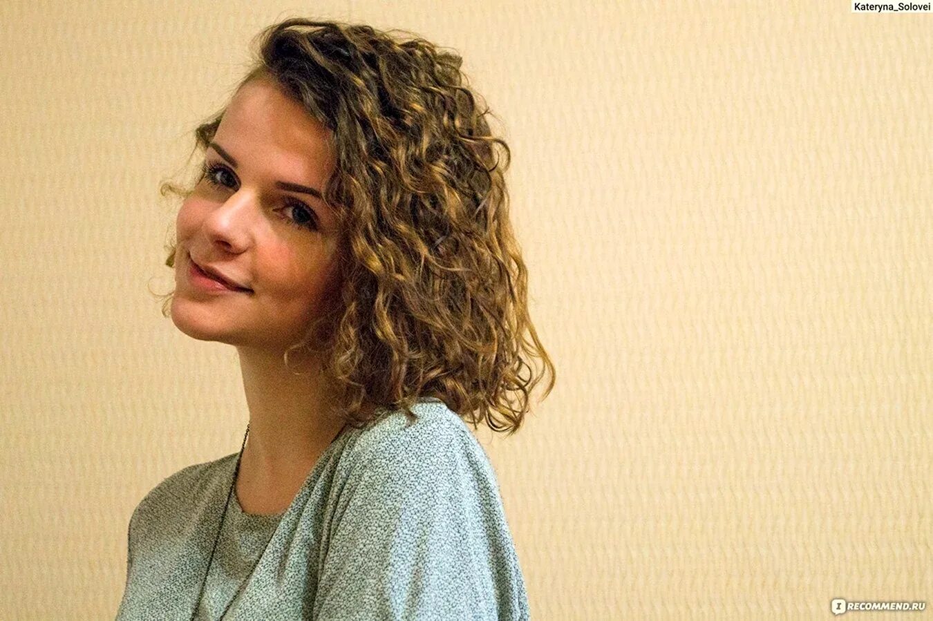 Биозавивка 80. Лёгкая химия на средние волосы. Биозавивка на каре. Биозавивка на редкие волосы. Биозавивка на редкие волосы.