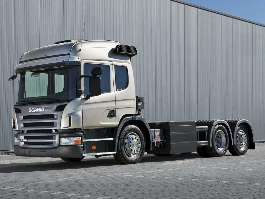 Scania p series. Скания 310. Скания 6. Скания 310 тягач. Scania 6x2 тягач.