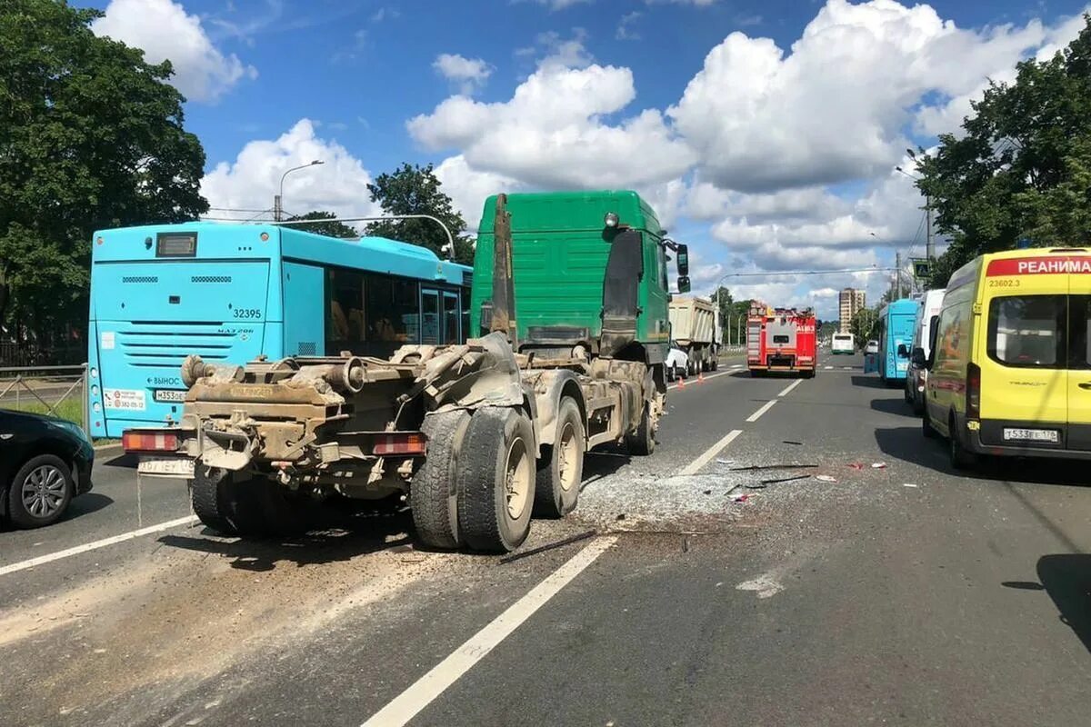 Трагедия в питере с автобусом видео