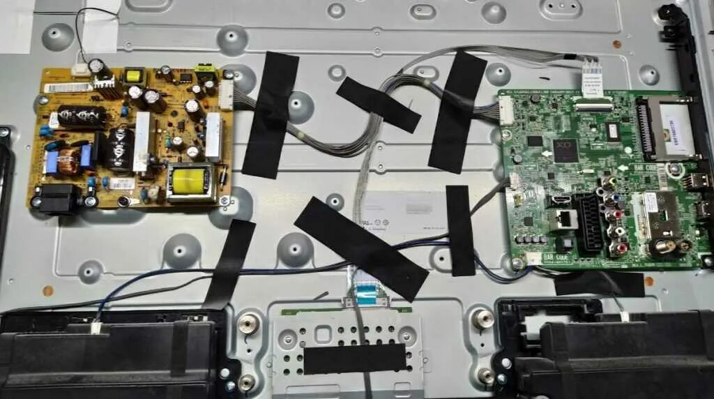 Не включается телевизор lg лампочка. Телевизор включается. Не включается телевизор lg лампочка. G 32lf562u плата питания. Не включается телевизор lg лампочка.