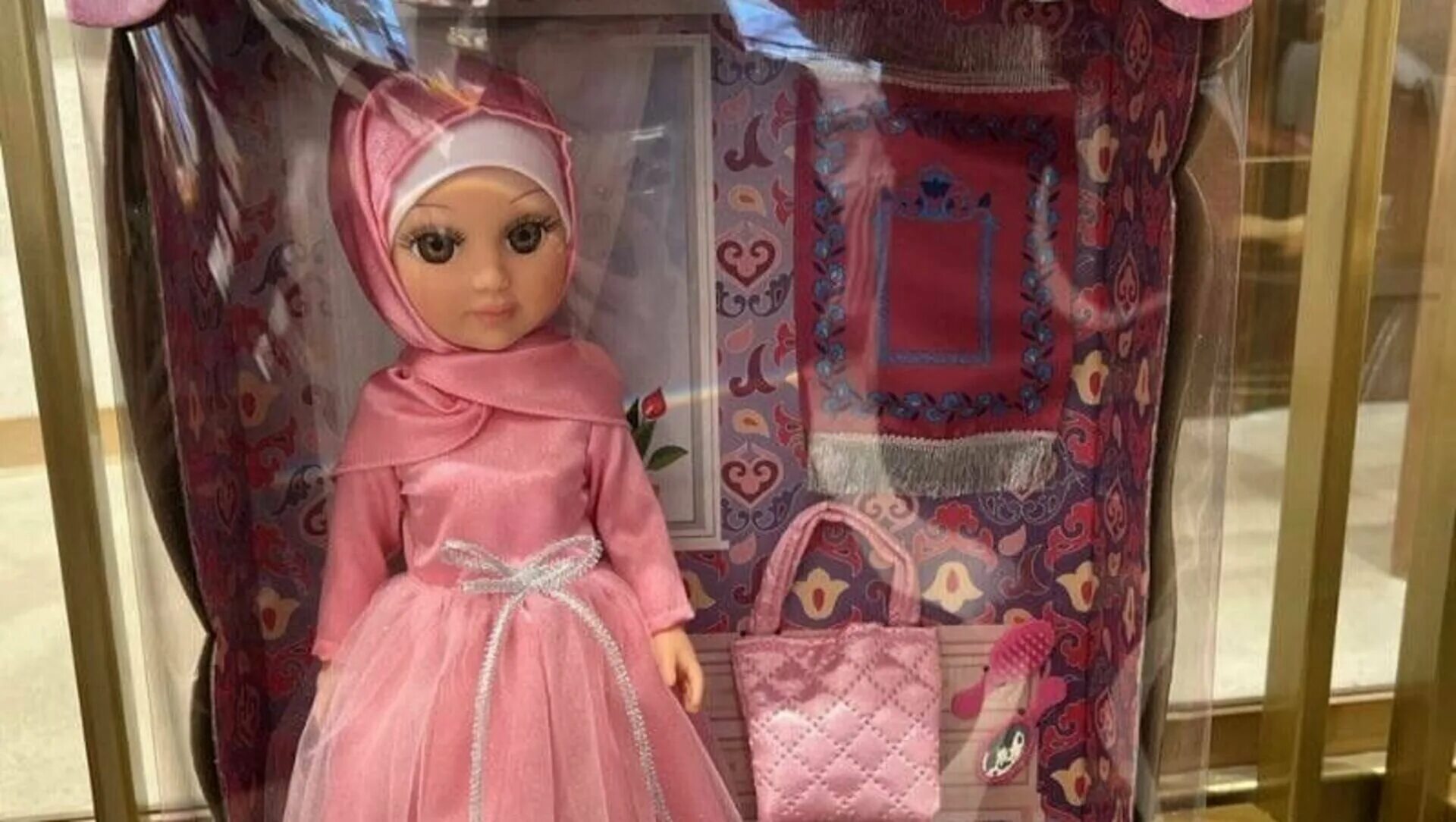 Мусульманские куклы. Куклы в мусульманских нарядах. Кукла мусульманская детей.