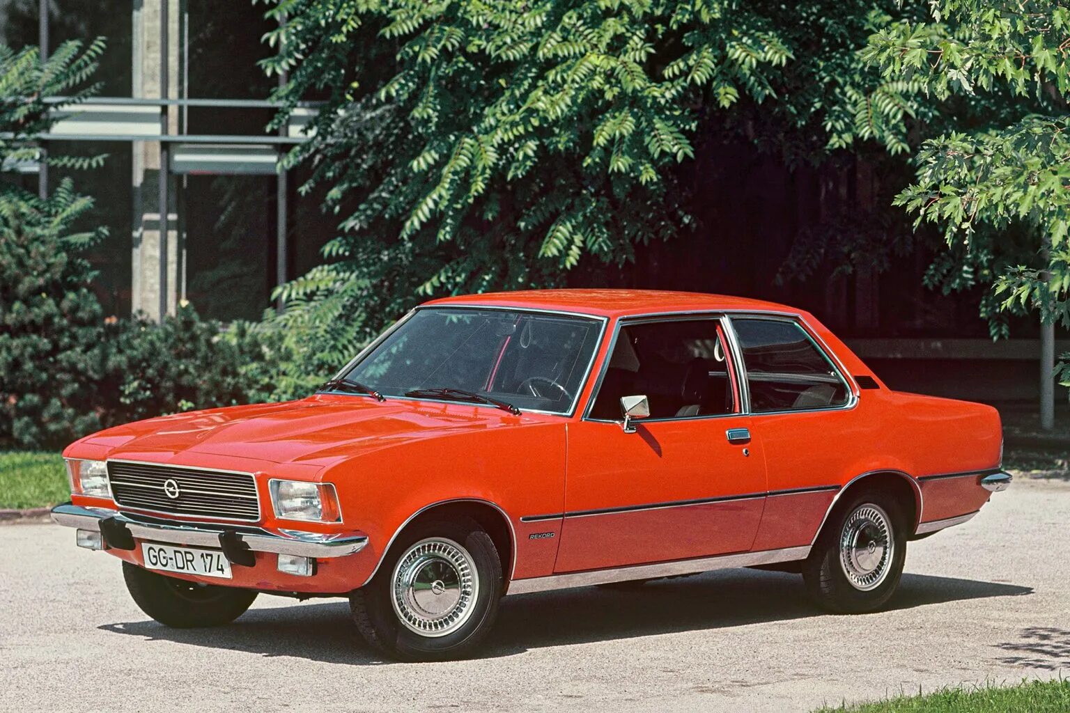 Опель рекорд купить. Opel Rekord 1972. Opel Rekord 1977. Opel Rekord 1972 Caravan. Opel Rekord d.