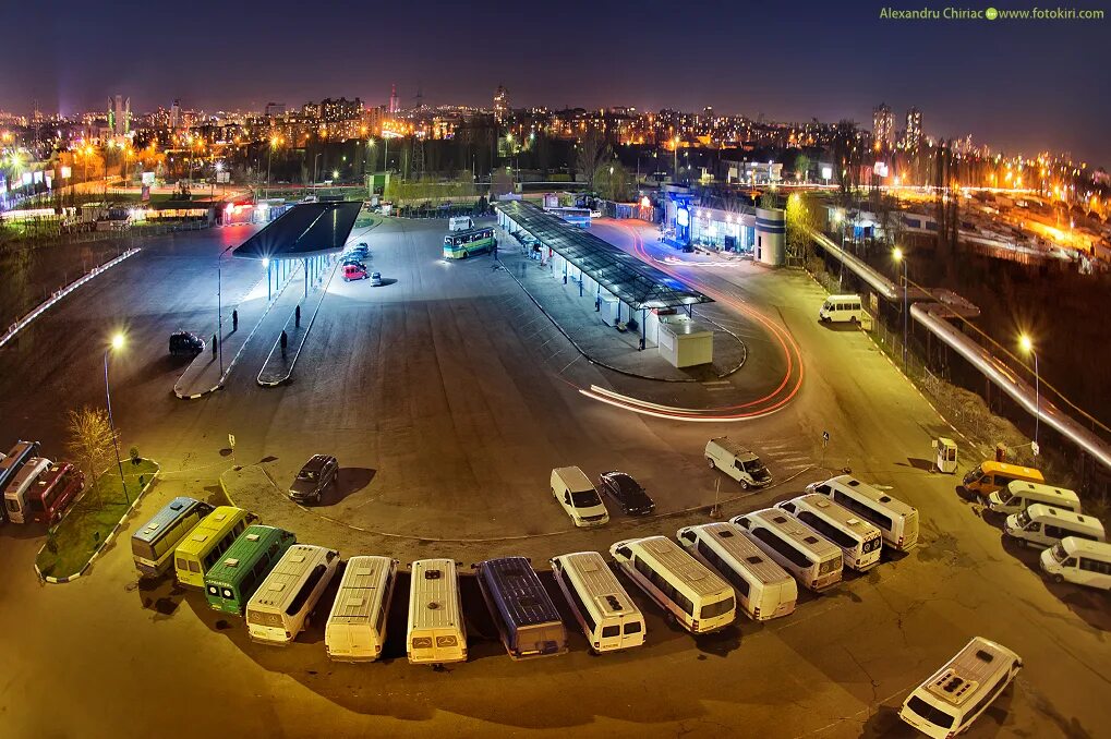 Северный автовокзал Кишинев. Северный автовокзал Кишинёва фото. Автовокзал Северный Кишинев панорама. Гара де Норд Кишинев фото.