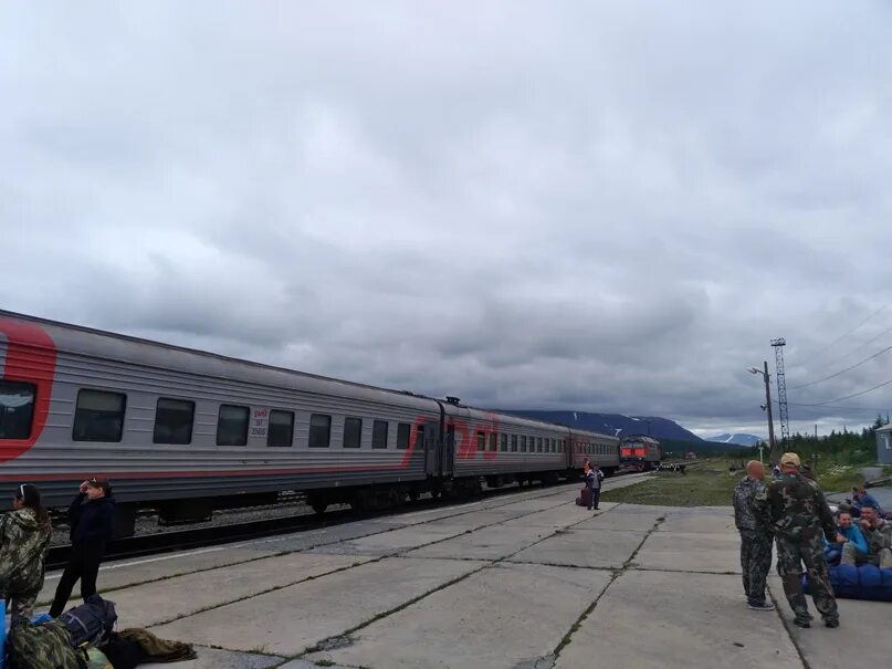 Харп станция Собь. Воркута Харп поезд. 134 Км Лабытнанги Москва. Поезд Полярная стрела. Поезд до лабытнанги