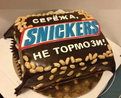 Сколько калорий в торте сникерс