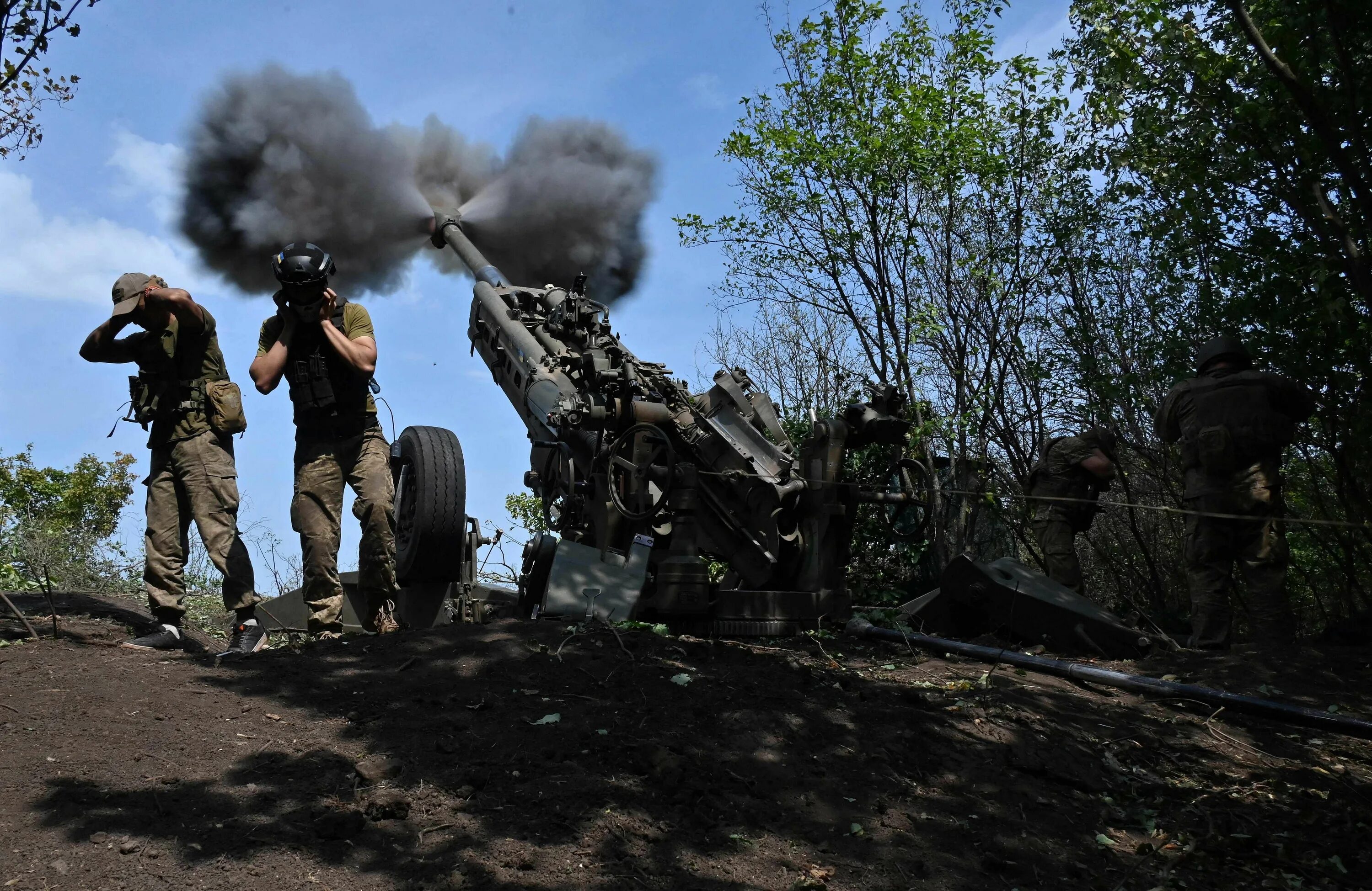 Военная операция на запорожском. ВСУ обстреляли Энергодар. Боевые действия. Украинские военные.