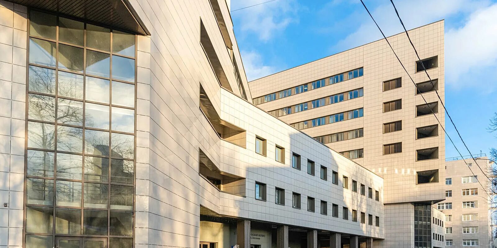 Боткинская больница корп 28. Кардиореанимация боткинской больницы. Цаоп боткинской больницы. П. 22 отделение боткинской больницы.