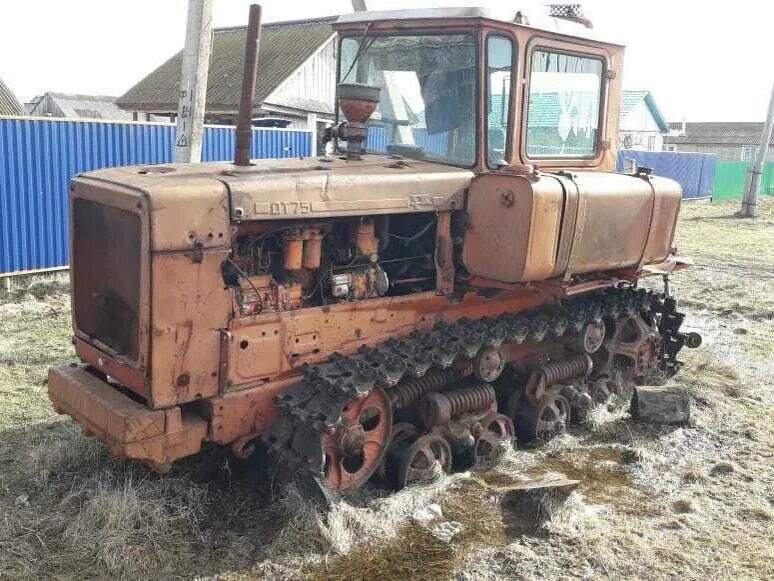 дт-75 бульдозер б/у. трактор вгтз дт-75. дт 75 б у авито. трактор почтальон дт-75. дт-75 бульдозер.