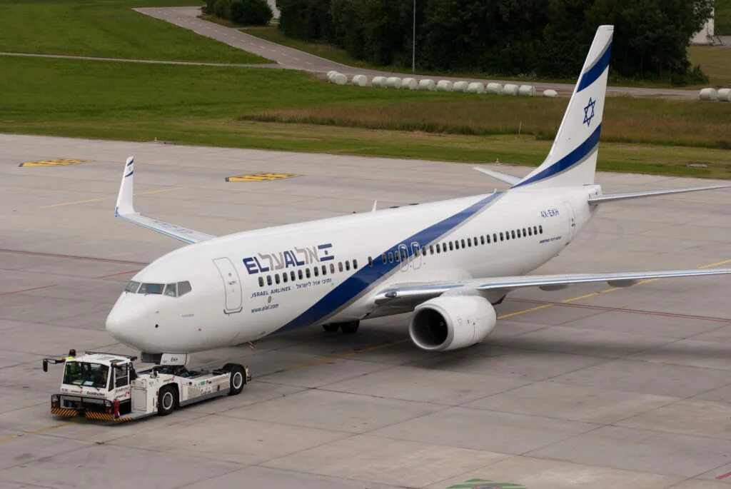 Самолеты эль аль. Эль аль. Самолет эль аль бен гурион фото. El al israel airlines самолеты. Израильские авиалинии.