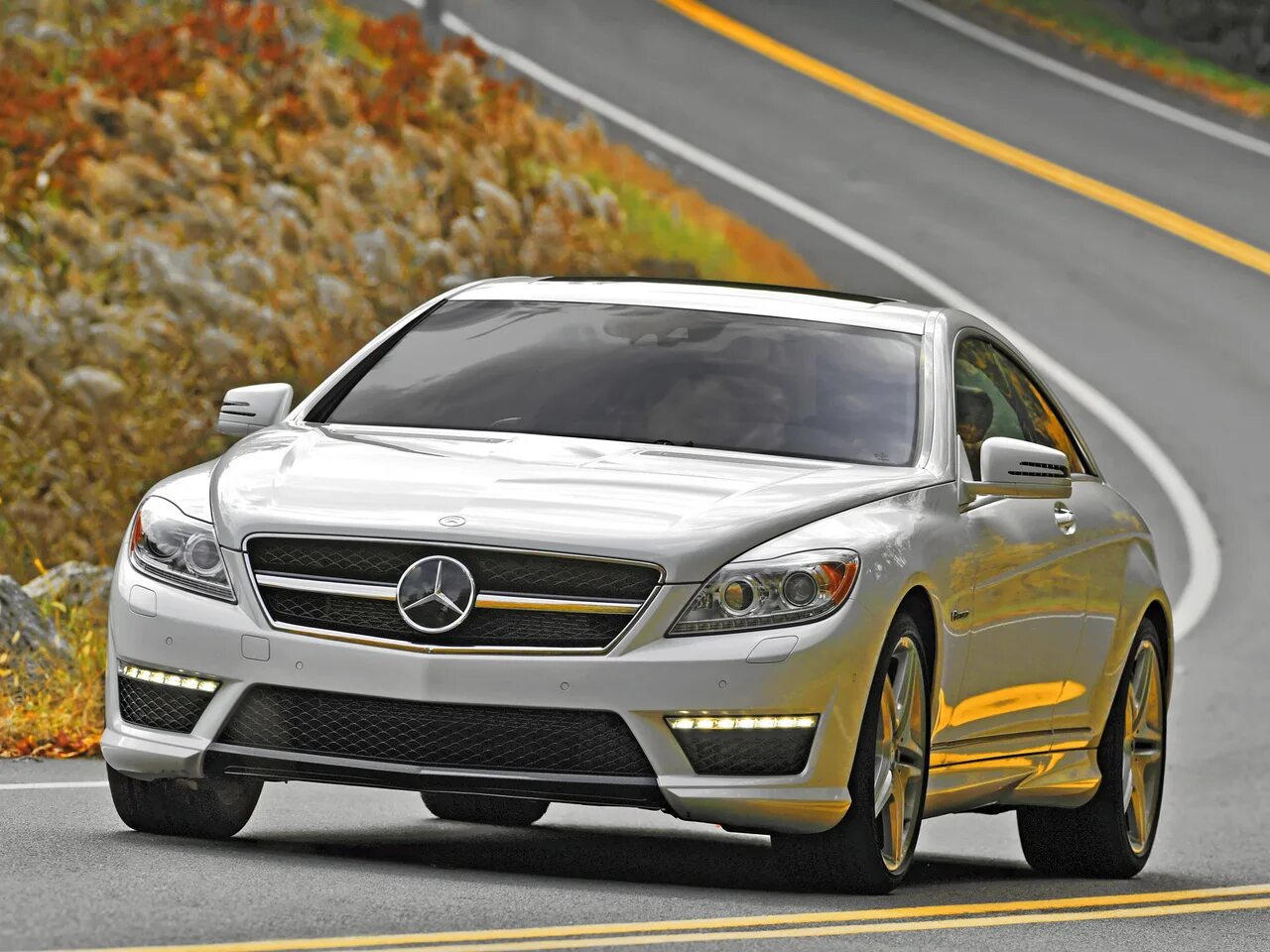 Машина мерс фото. Мерседес-бенц (mercedes-benz). Машина мерс фото. Mercedes cls 63 amg. Mercedes-benz c216 cl 63 amg.