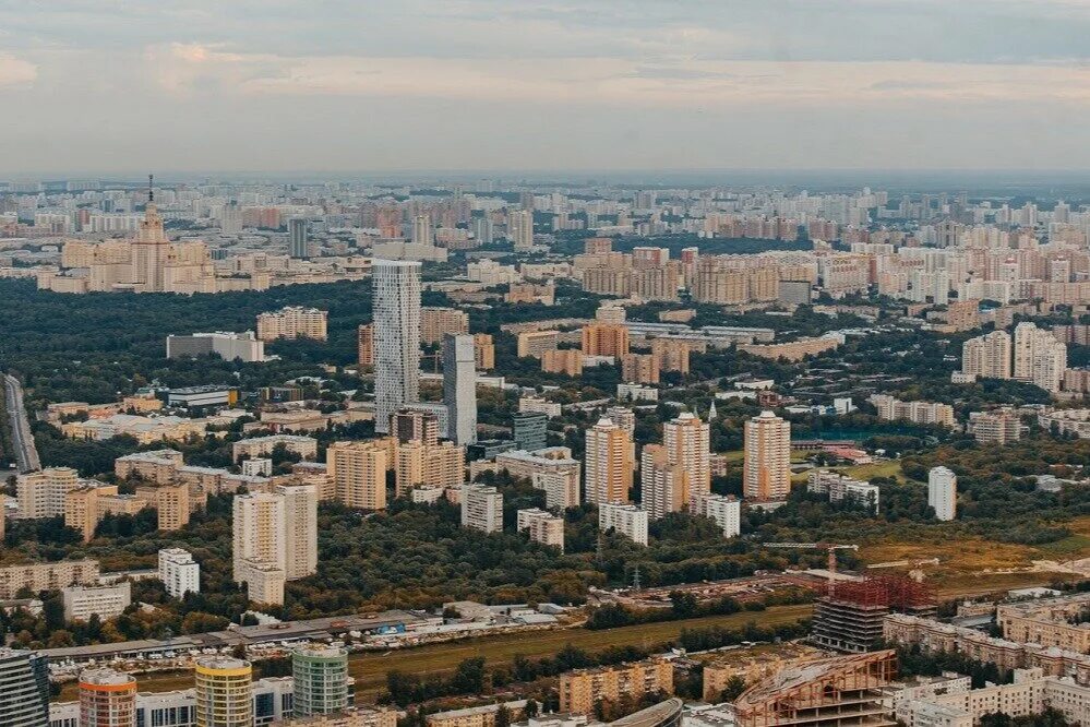 Районы мск. Москва самые дешевые. Москва самые дешевые. Ночная москва панорама. Москва самые дешевые.