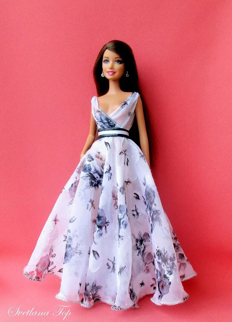 Платье для Барби. Красивая одежда для кукол. Платье для куклы Барби. Одежда для кукол Барби. Простое платье для куклы
