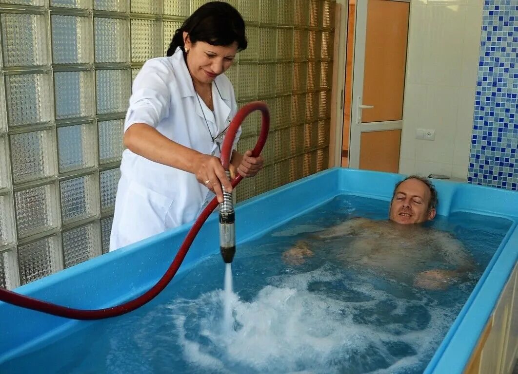 Нальчик санаторий минеральные воды. Санаторий целебные воды Нальчик. Нальчик с белая речка санаторий целебные воды. Санаторий целебные воды Нальчик бассейн.