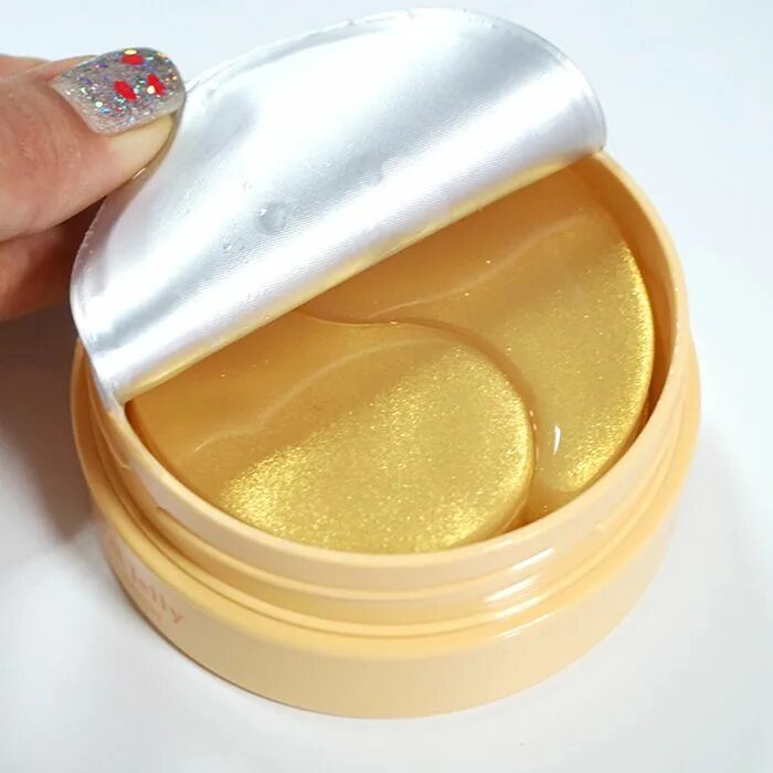 Гидрогелевые патчи gold. Патчи Koelf Gold. Патчи Gold Royal Jelly. Petitfee Koelf Gold & Royal Jelly Eye Patch. Гидрогелевые патчи Petitfee Koelf Gold & Royal Jelly Eye Patch.