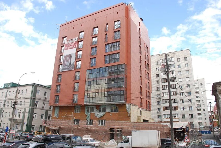 Тихий центр новосибирск. Липецк коммунистическая 11. Коммунистическая 11 новосибирск. Новосибирск коммунистическая 13 дом. Красный проспект 11 новосибирск.