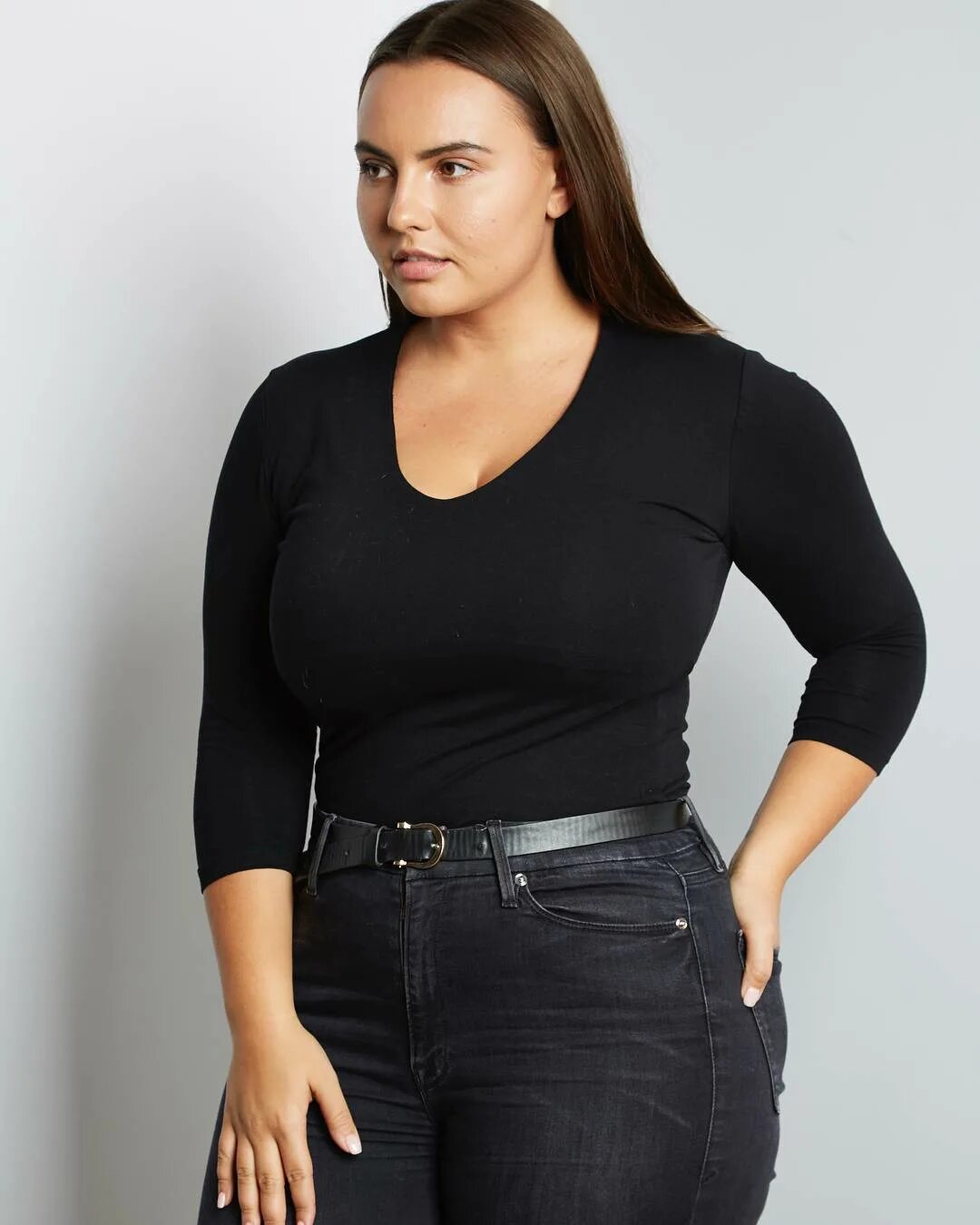 Летнее платье в пол для полных женщин. Красивые полненькие девушки. Короткие платья для полных. Полно 28. Длинное летнее платье для полных.