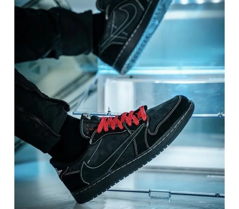Jordan 1 low travis scott phantom. Nike air jordan 1 low travis scott black phantom. travis scott x air jordan 1 low black phantom. air jordan 1 low black phantom. nike air jordan 1 travis scott black phantom.