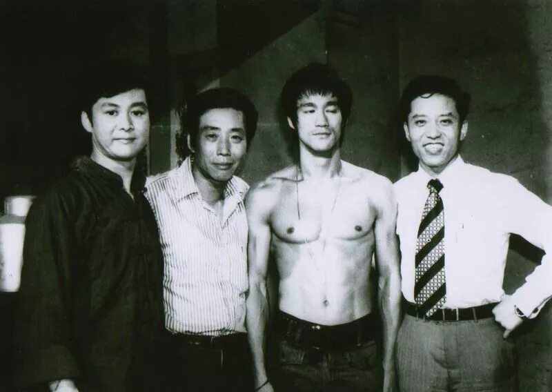 роберт ли брат брюса. брат брюса ли. младший брат брюса ли. Robert lee jun-fai брат брюса ли. брат брюса ли.