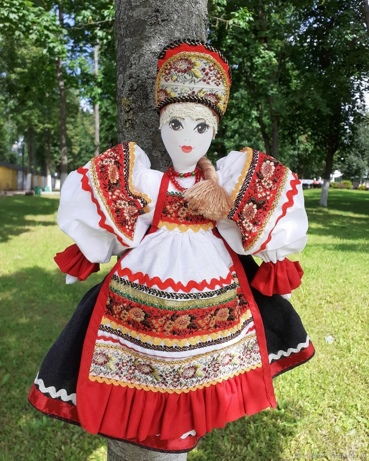 Русская национальная кукла. Кукла в народном стиле. Фольклорные куклы. Русские национальные куклы. Кукла в русском народном стиле.