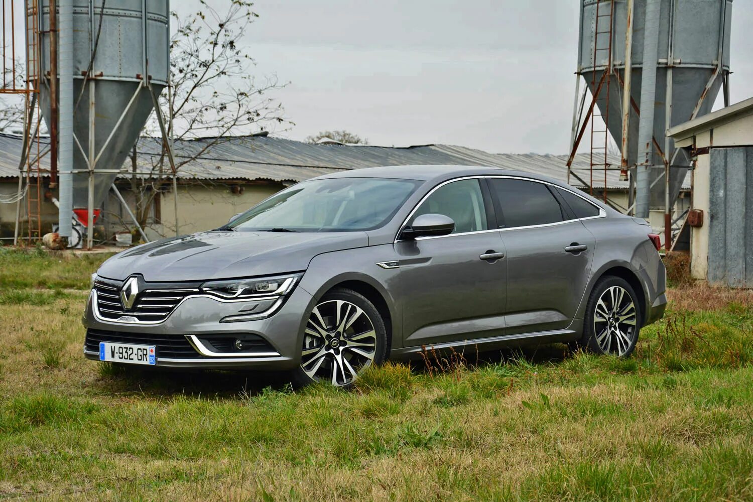 Renault белоруссии. Renault Talisman. Renault Talisman 2015. Renault Talisman универсал. Renault Talisman 2023.