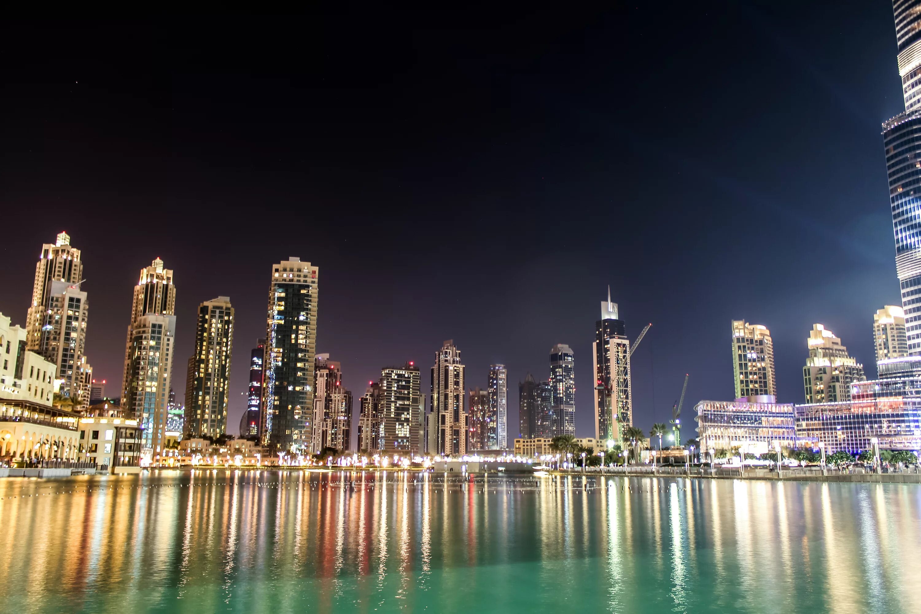 Дубай это оаэ. Джибиар Дубай. Ночной Абу Даби. Побережье Абу-Даби (Объединенные арабские эмираты).