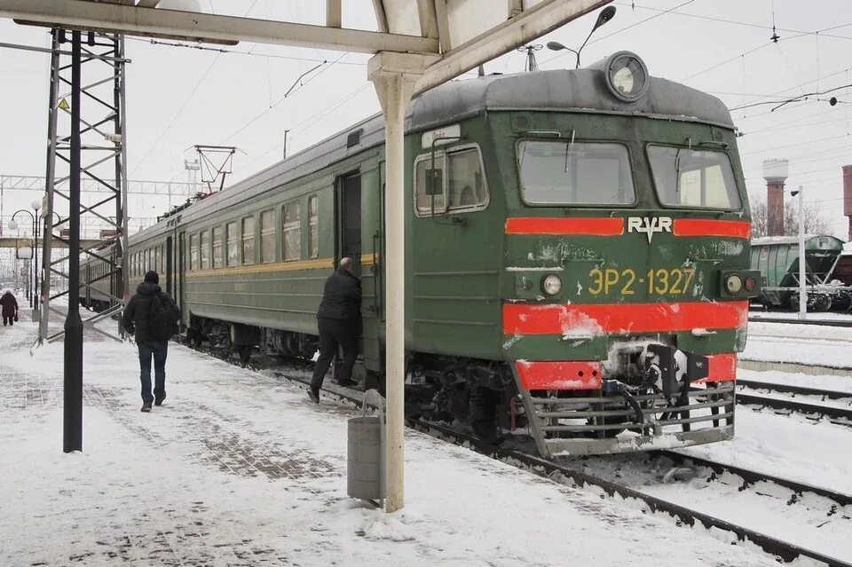 Электричка ясногорск бараново. Станция байдики тульская область. Электричка ясногорск бараново. Электричка ясногорск бараново. Станция бараново.