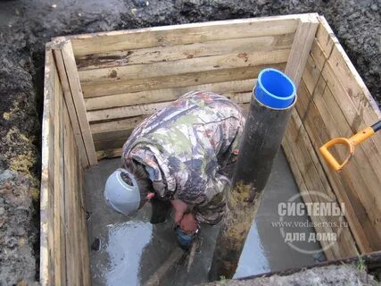 Утепление скважины на зиму своими руками