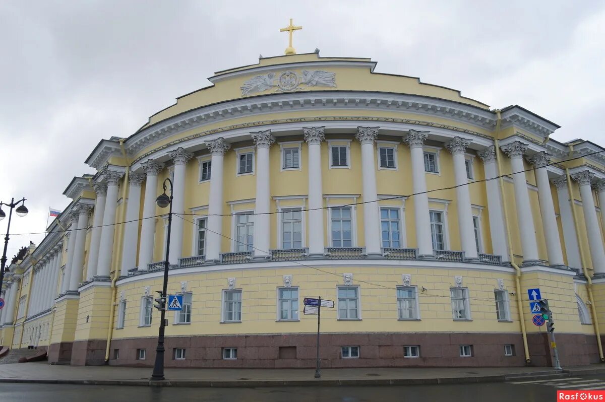 Сенат это. Сенат в Московском Кремле. Здание Сената в Санкт-Петербурге Казаков. Московский Департамент Сената. 33. Здание Сената в Москве.