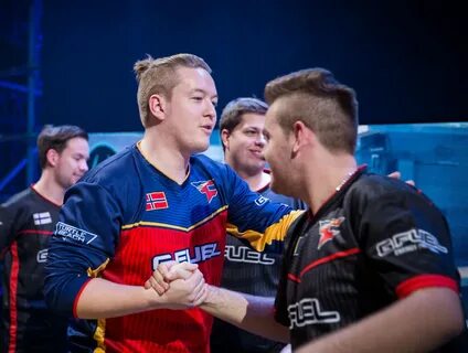 Faze clan vs liquid