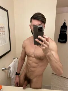 Slideshow jonathan scott nude.