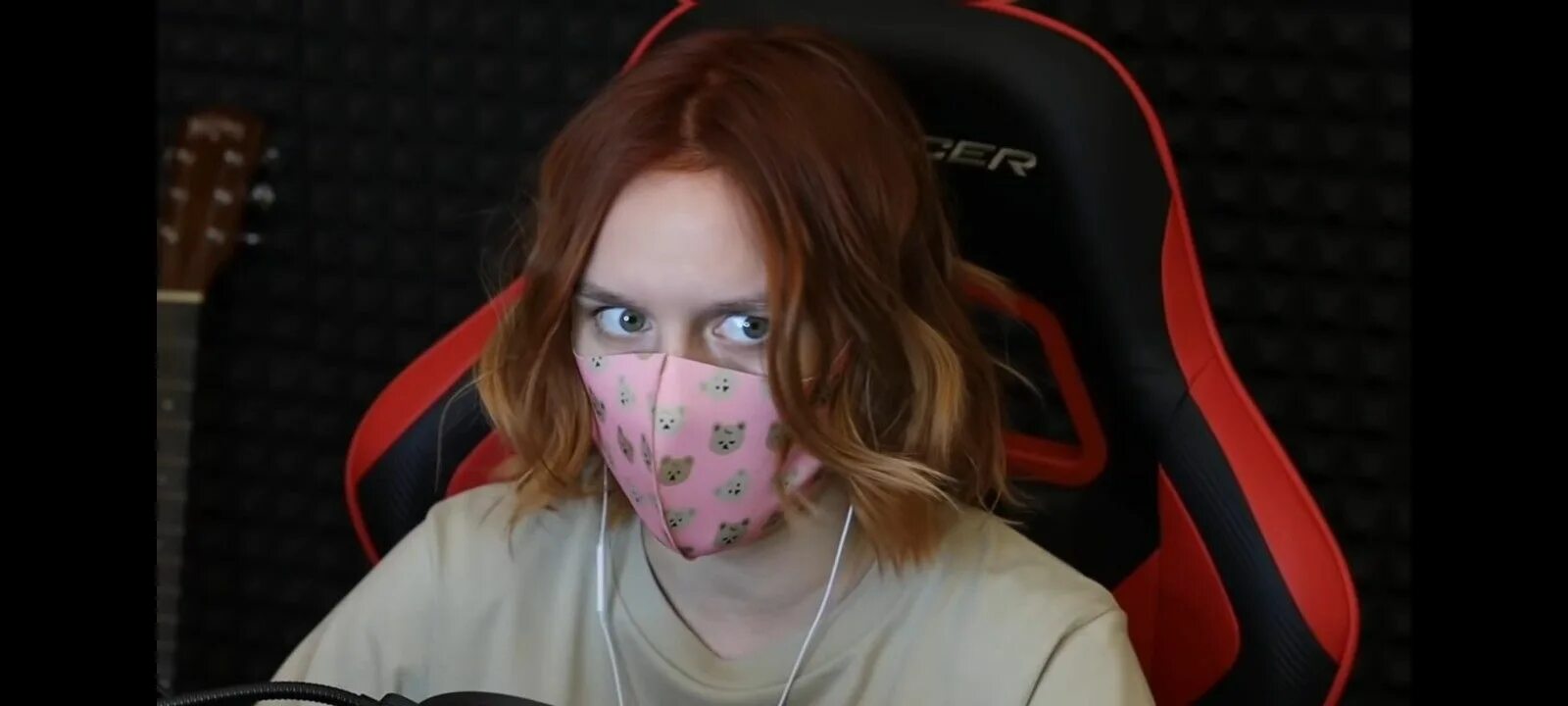 Пчелы в улье. Лицо улей. Пчелы облепили. Йоши йошимура. Пчелиный конкурс.