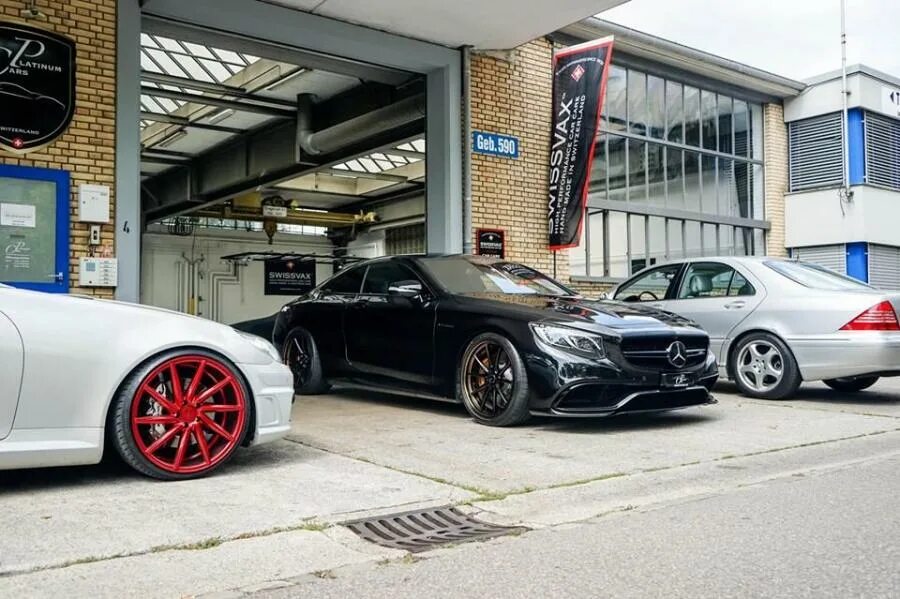 Гараж из мерседесов. Platinum cars. Mercedes s63 coupe tuning. Платина в abtomobile. S 63 coupe mafia.