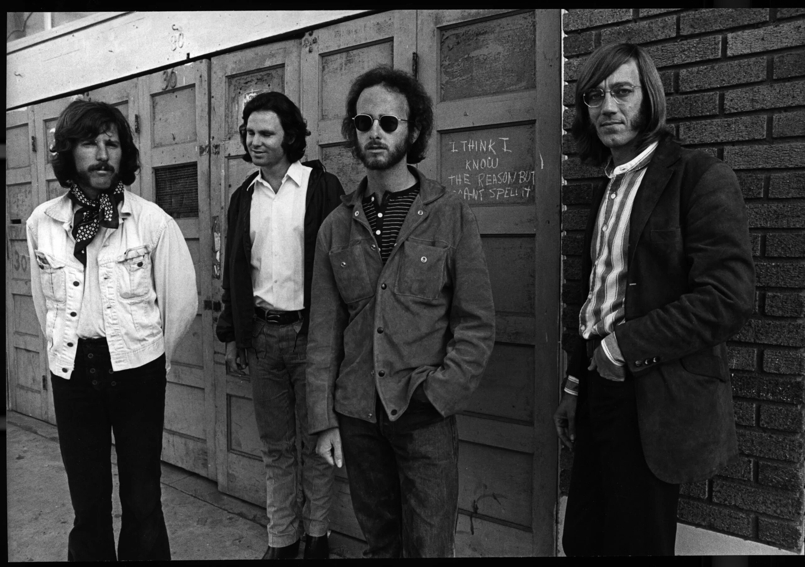 The doors 1967. The dors. Джим моррисон. Группа the doors. The doors 1967.