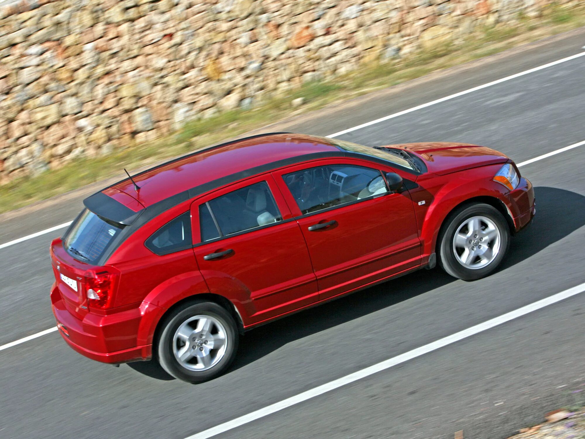 Dodge caliber 2.0. Додж Калибер 2006. Додж Калибр 2006. Додж Калибер 2006 года.