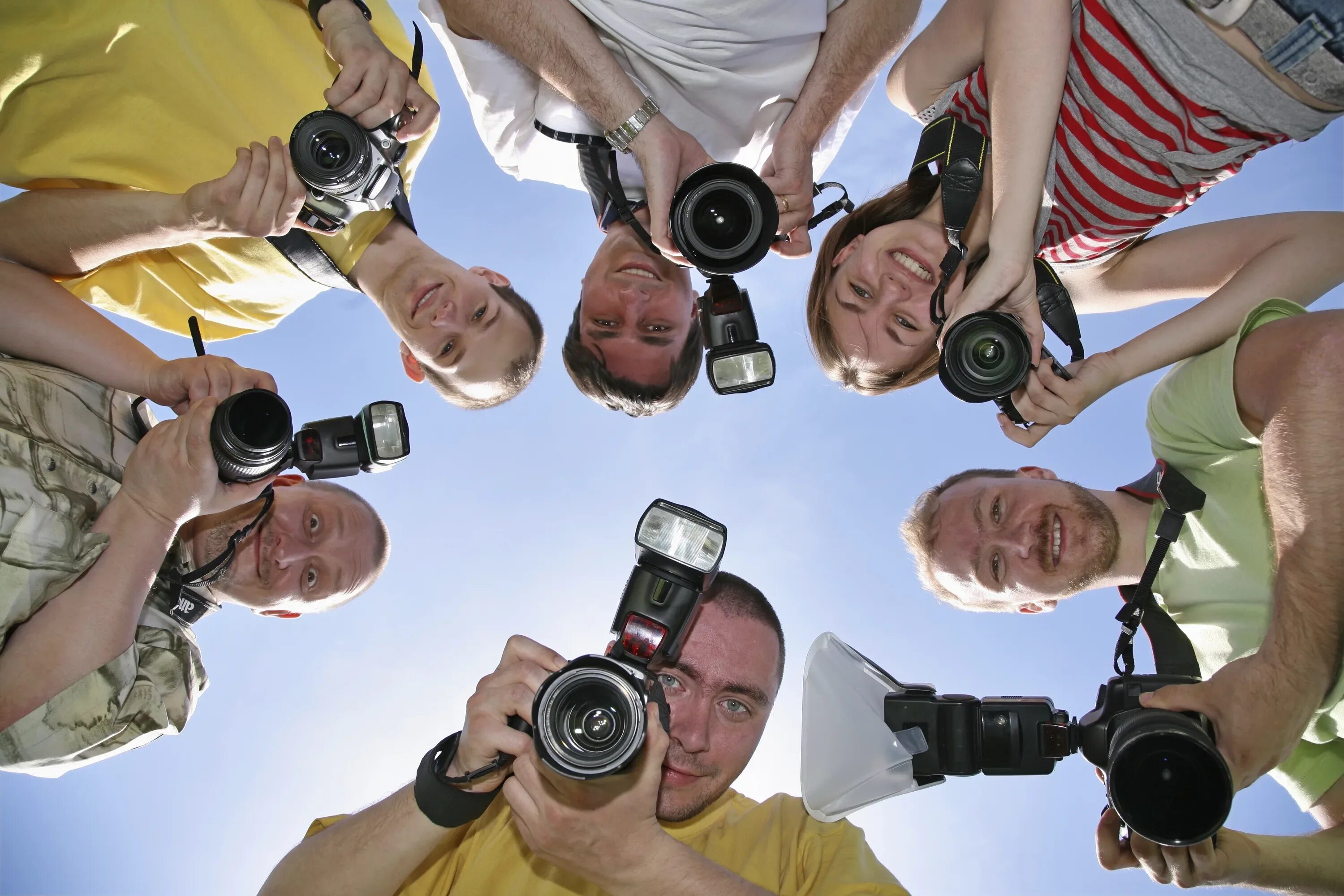 Фотограф и видеооператор на свадьбу. Фотокружок для детей. Профессиональные фотографии. Фотографии фотографов. День фотографа.