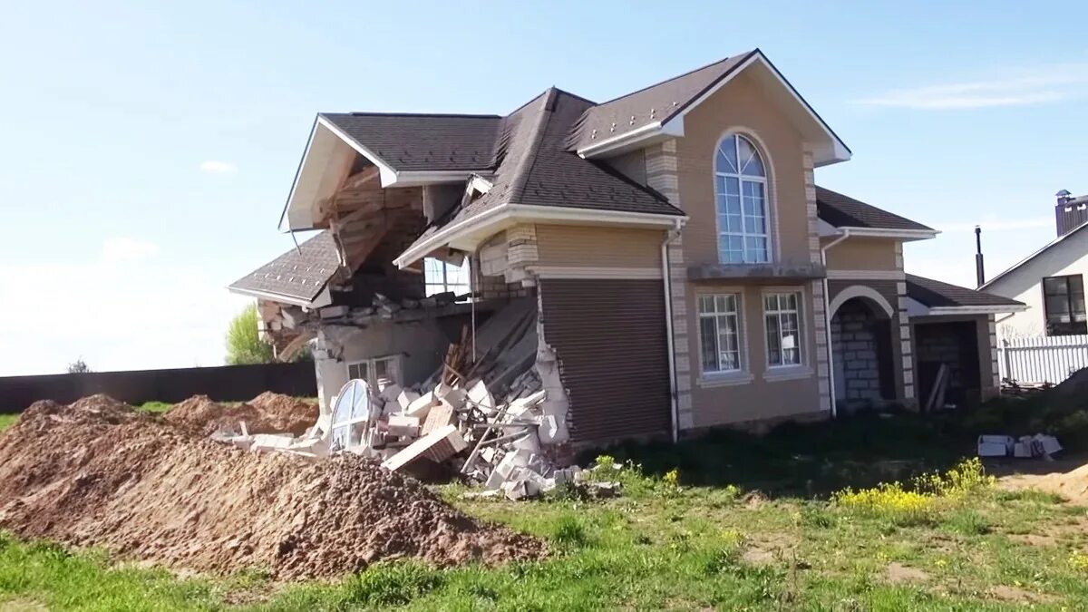 мастер сухого строительства. обрушение облицовочного кирпича.