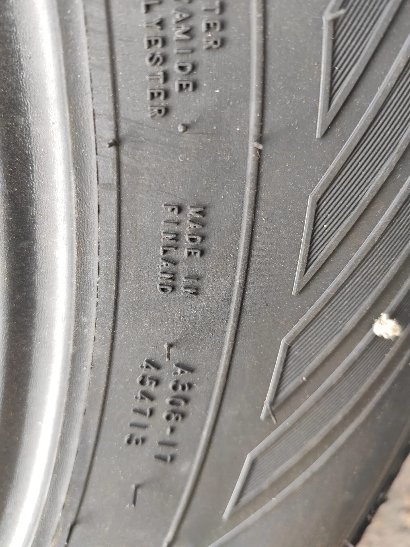 Нокиан r15 лето. Nokian Hakka Blue 2 195/65 r15. Toyo PROXES cf2 195/65 r15. Нокиан Блю r 15. Toyo 195/65 r15.