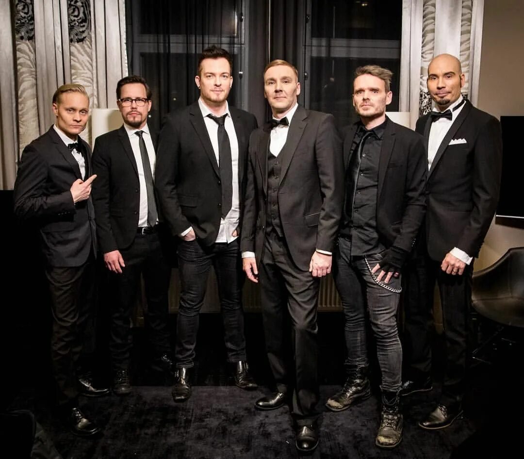 Poets of the fall слушать. Группа poets of the Fall. Группа поэтс оф зе фол. Poets of the Fall фото группы. Poets of the Fall Olli.