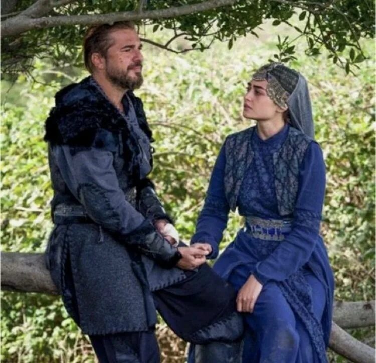 халима эртугрул. энгин алтан эртугрул халиме. эртугрул и халиме. энгин алтан эртугрул халиме. энгин алтан дюзьятан эртугрул.