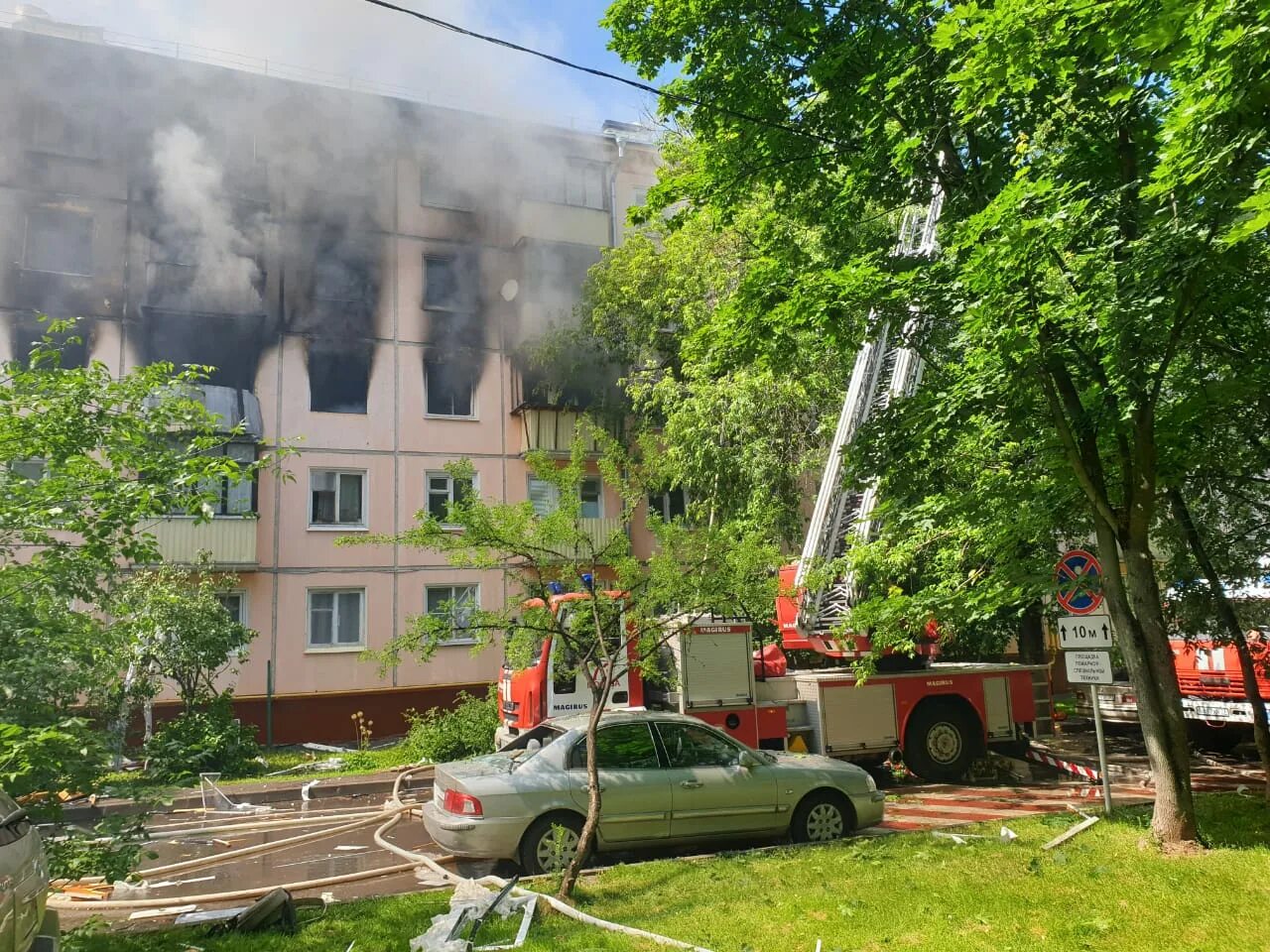 Блонь огонь ул ленина 2 отзывы. Улица Проходчиков 3 взрыв. Пожар на улице Проходчиков в Москве. Взрыв произошёл «на улице Владимирской». Взрыв Москва ул Проходчиков.