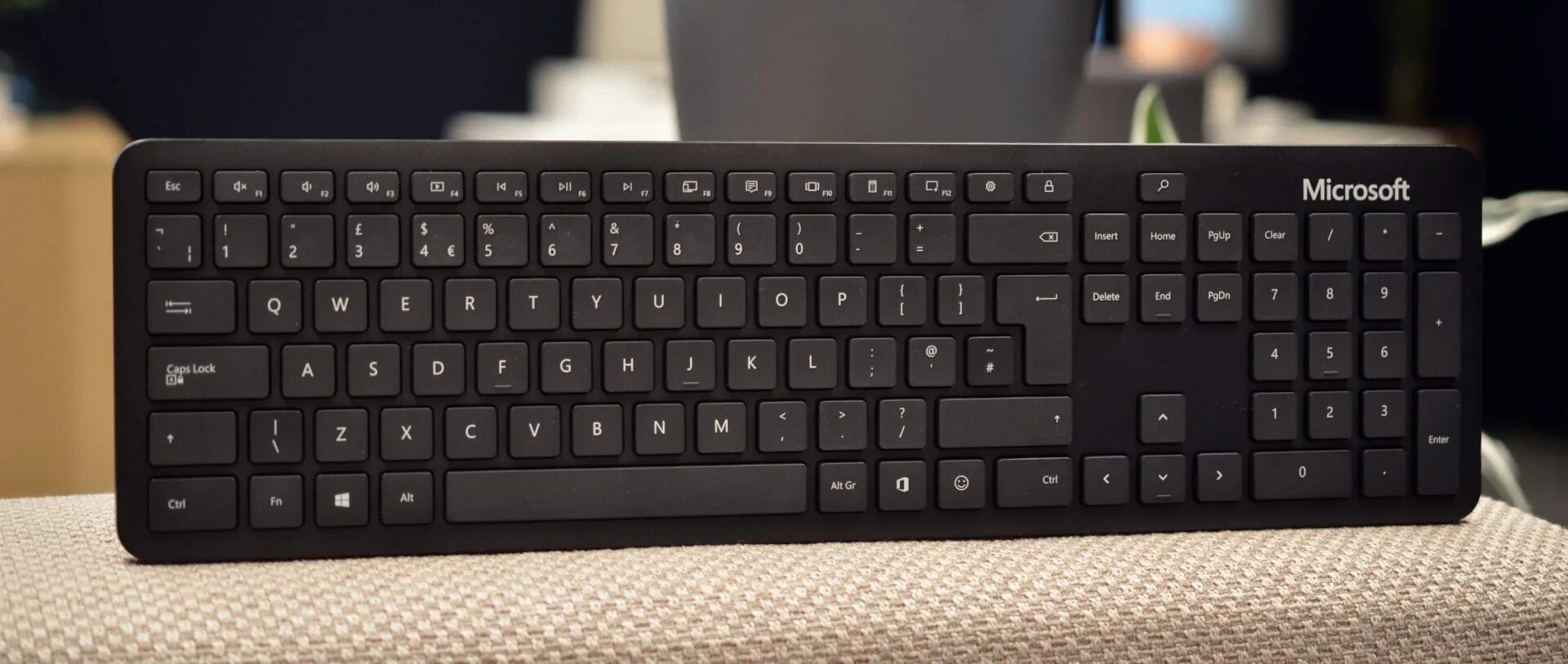 Add keyboard. Кнопки для клавиатуры Microsoft. Кнопка Office Lock на клавиатуре. Клавиша add. Клавиша add на клавиатуре.