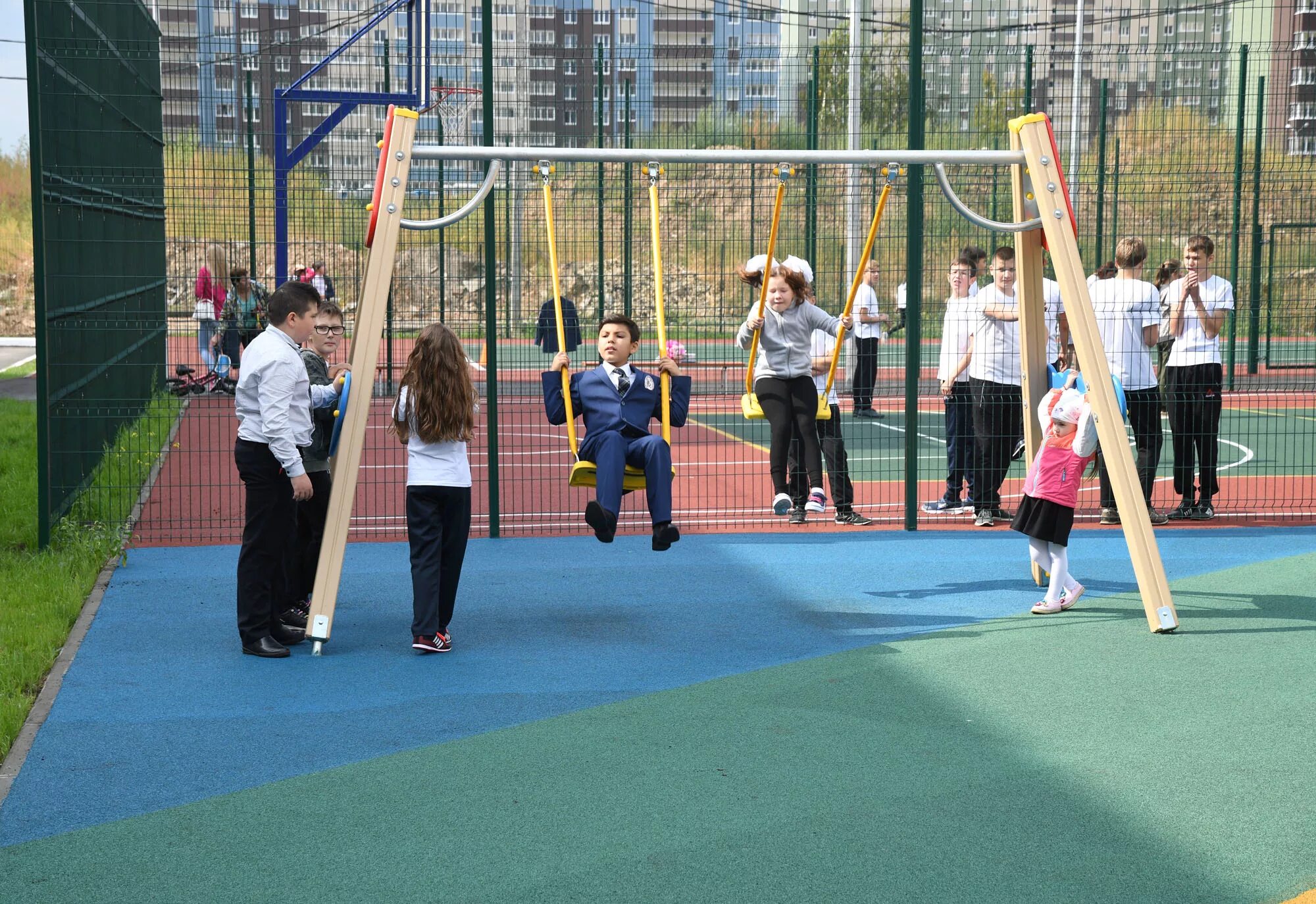 Учителя 182 лицея. Йошкар политехнический лицей. Политехнический лицей 182 казань. 182 лицей казань. 182 лицей казань салават.