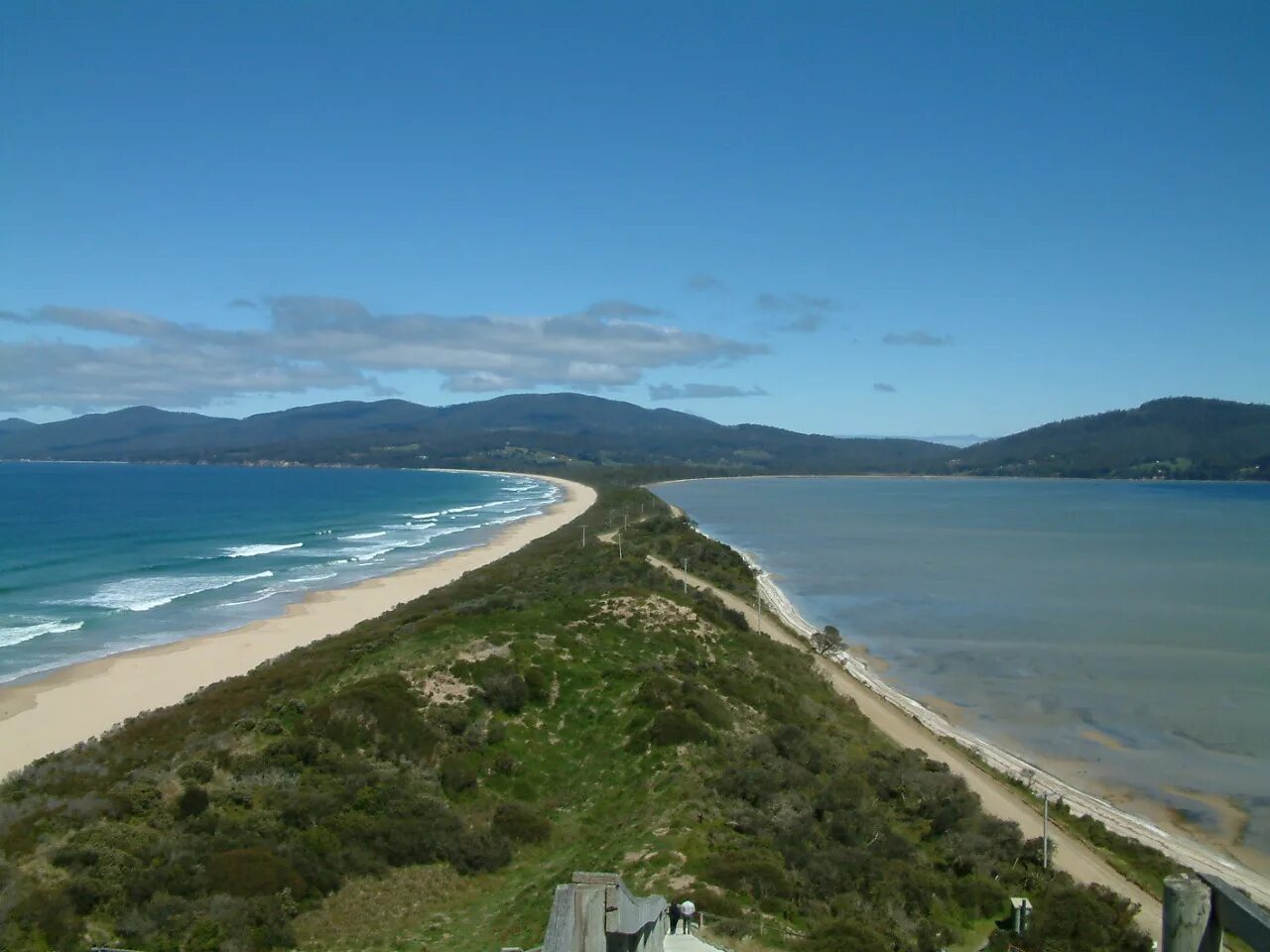 Коринфский канал. Панамский канал. Карибы фото сент китс. Остров бруни тасмания австралия. Дорога к морю.