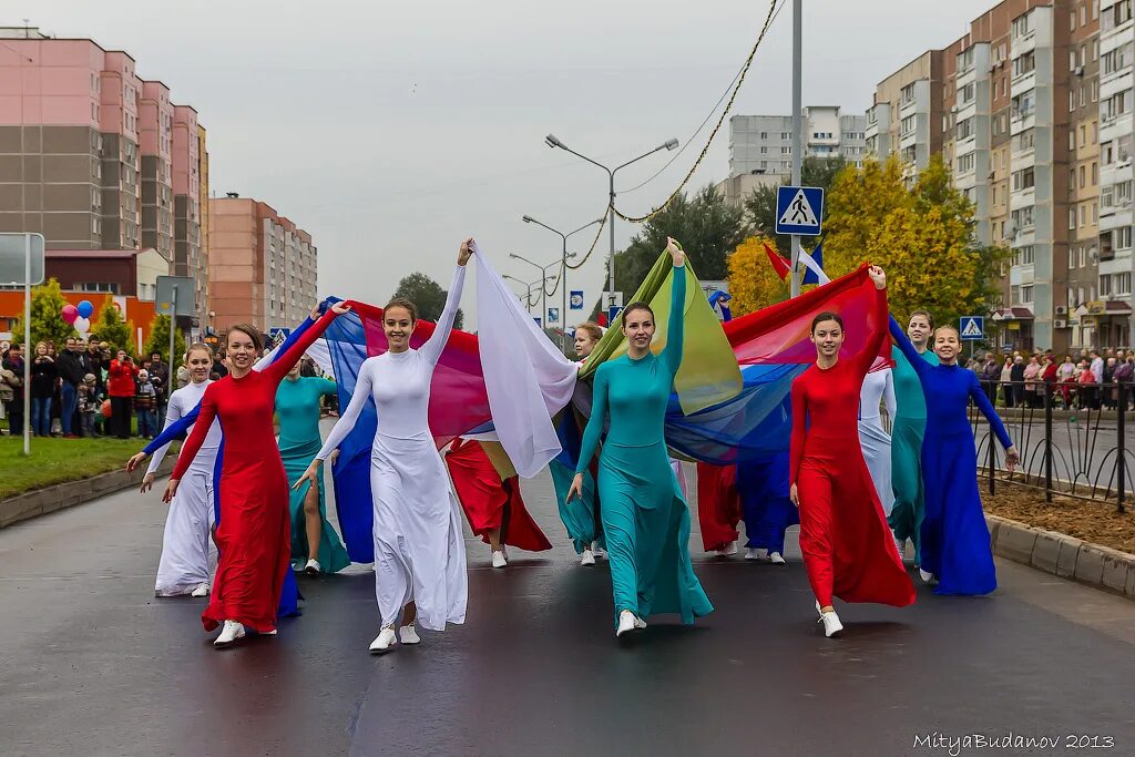 День города десногорск 2024 когда. Десногорск городская летняя эстрада. С праздником город десногорск. Десногорск фото людей. День города десногорск 2024 когда.